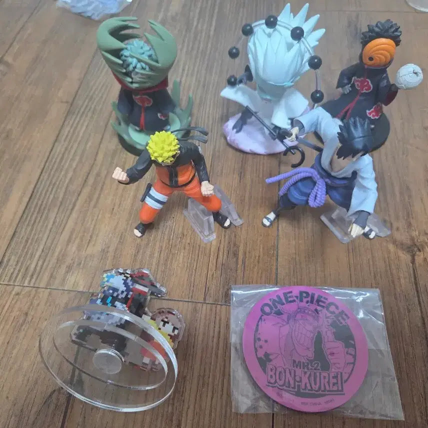 [BUNJANG] Naruto Figures Bundle (Pop Mart &amp; Figuarts) / 나루토 피규어 일괄(팝마트 및 피규노)