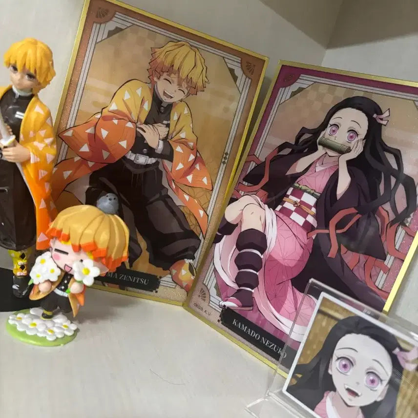 [BUNJANG] Demon Slayer Zenitsu Nezuko Acrylic Board Set with Photocard / 귀멸의 칼날 젠이츠 네즈코 아크릴 색지 젠이츠 피규어 포토카드 일괄