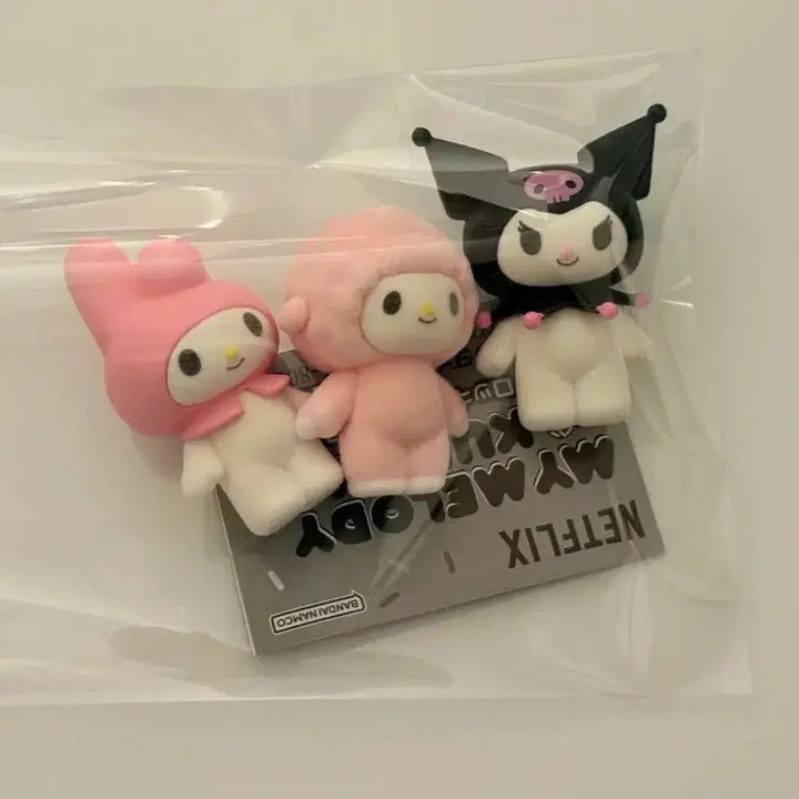 [BUNJANG] Netflix My Melody Kuromi Figure 3-Piece Bundle Set / 넷플릭스 마이멜로디 쿠로미 피규어 3종 세트 일괄