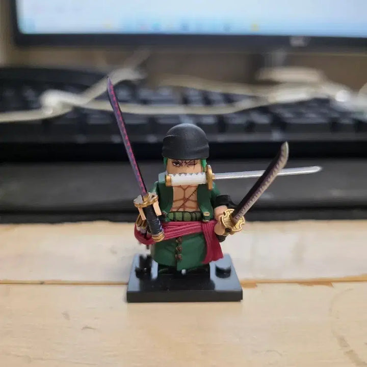 [BUNJANG] Miffy Bonno Zoro Custom Lego / 미피보노 조로 커스텀 레고 판매