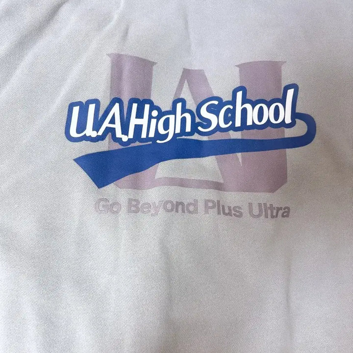 [BUNJANG] U.A High School Zip-Up Jacket / +이번달까지만 판매)나히아 집업 판매