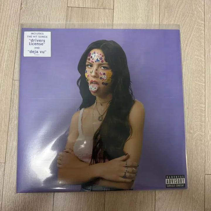 [BUNJANG] Olivia Rodrigo Sour LP (Black, Unsealed) / 올리비아 로드리고 sour LP (블랙/개봉반)