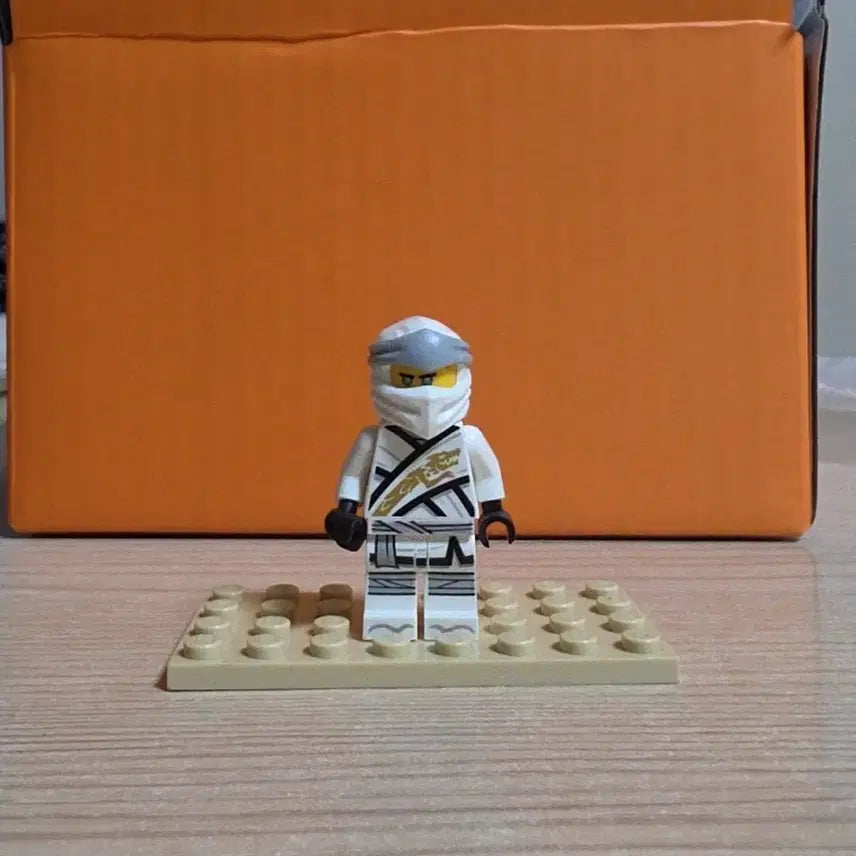 [BUNJANG] LEGO Ninjago Zane Legacy / 레고 닌자고 쟌 레거시