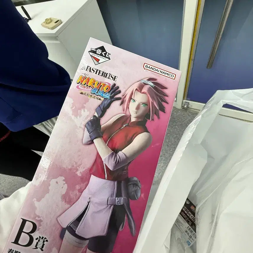 [BUNJANG] Naruto Shippuden Sakura Haruno Kazekage Rescue Arc B Prize Master Stars Piece Figure (Sealed) / 미개봉 나루토 하루노 사쿠라 카제카게 탈환편 B상 마스터라이즈