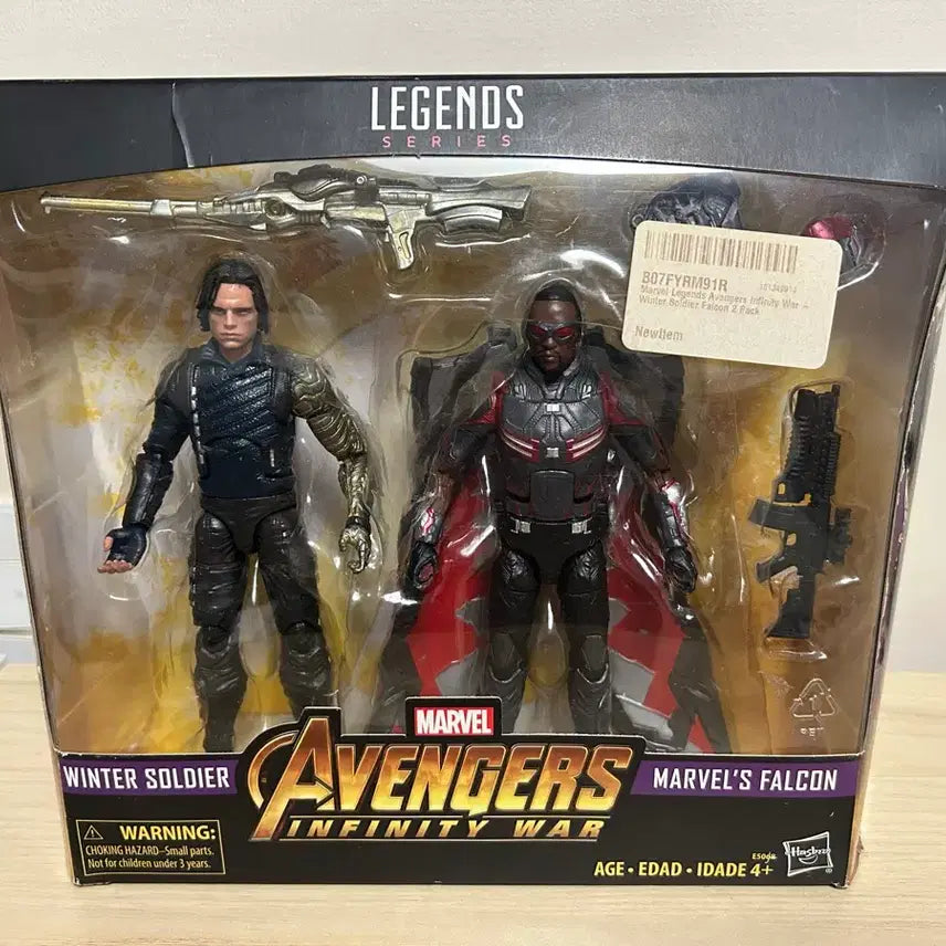 [BUNJANG] Marvel Legends Infinity War Falcon &amp; Winter Soldier Figure Set / 마블레전드 인피니티워 팔콘,버키 피규어 판매합니다