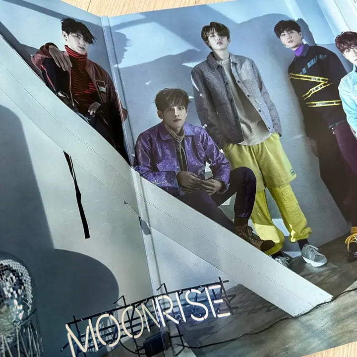 [BUNJANG] DAY6 Moonrise LP (Blue/Orange Split, Unsealed) / 데이식스 문라이즈 LP (블루오렌지 반반/개봉반)