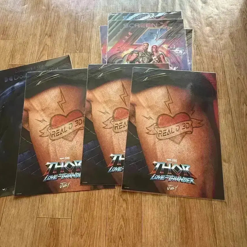 [BUNJANG] Thor: Love and Thunder Special Exhibition Poster Bundle / 토르러브앤썬더 리얼디 특별관포스터 아이맥스스크린엑스씨네큐 필름마크아트카드
