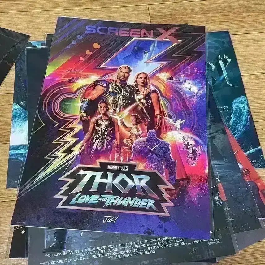 [BUNJANG] Thor: Love and Thunder Special Exhibition Poster Bundle / 토르러브앤썬더 리얼디 특별관포스터 아이맥스스크린엑스씨네큐 필름마크아트카드