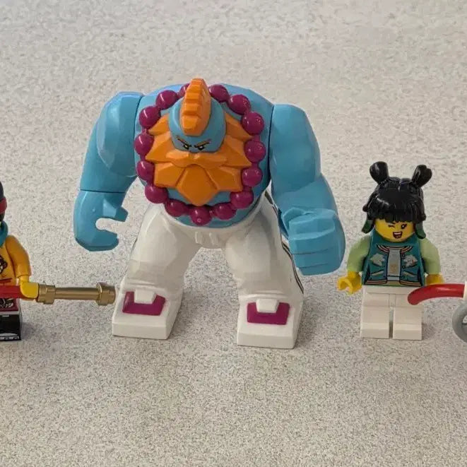 [BUNJANG] LEGO Monkie Kid 4-Figure Bundle Set (Monkie Kid, Sandy, Mei, Pigsy) / 레고 몽키키드 피규어 4종 일괄(몽키키드, 샌디, 메이, 픽시)