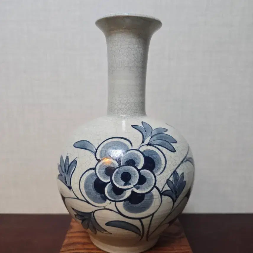 [BUNJANG] Buncheong Ware Celadon Peony Decorated Ewer / [한국 도자기] 분청사기 청화 모란문 주병
