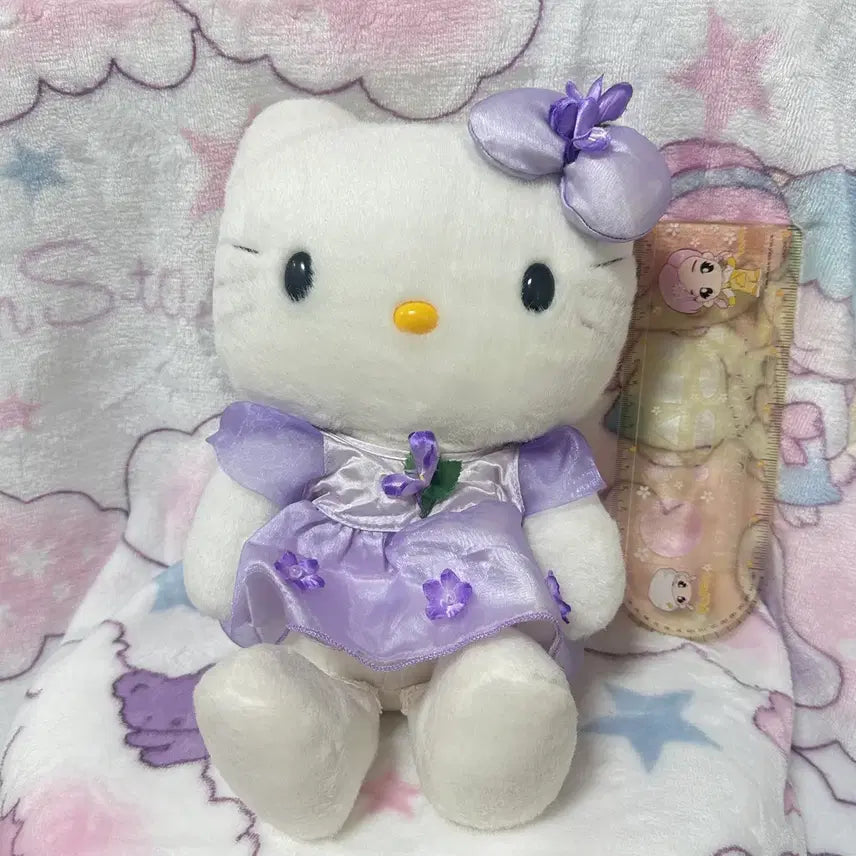 [BUNJANG] Vintage Sanrio Purple Flower Dress Hello Kitty Doll / 고전 산리오 보라꽃 드레스 키티 인형