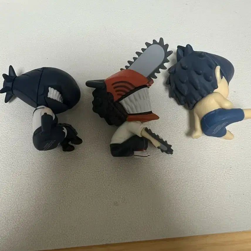 [BUNJANG] Chainsaw Man Shoulder Perching Gacha Figure / 체인소맨 어깨쿵가챠 피규어