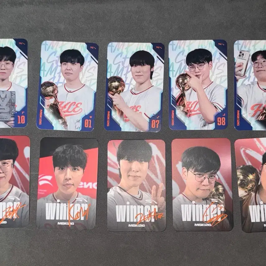 [BUNJANG] Hanwha Life Insurance July Monthly Photocard Split Set / 한화생명 7월 월간포카 분철