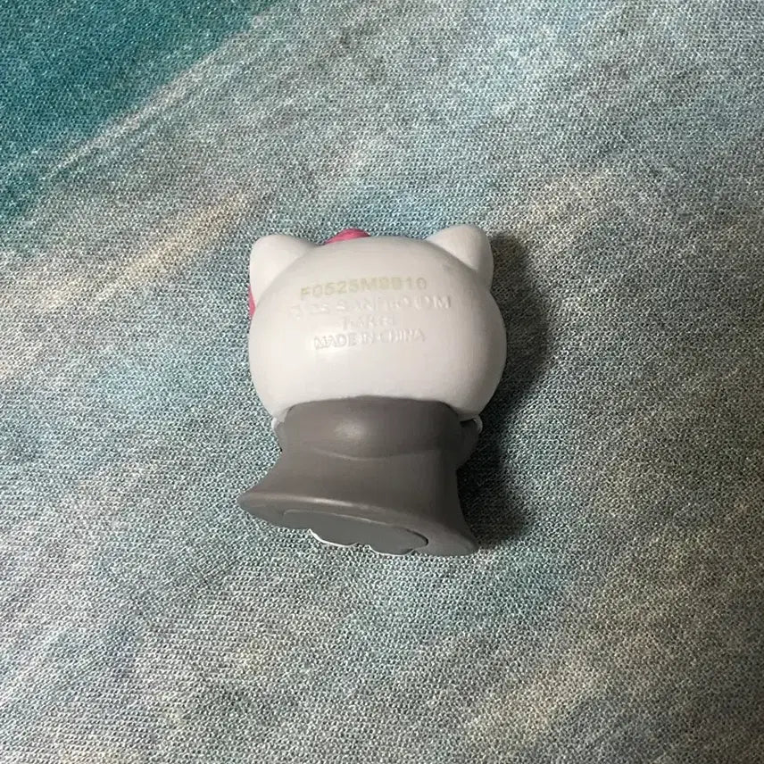 [BUNJANG] Hello Kitty Figure / 헬로키티 피규어