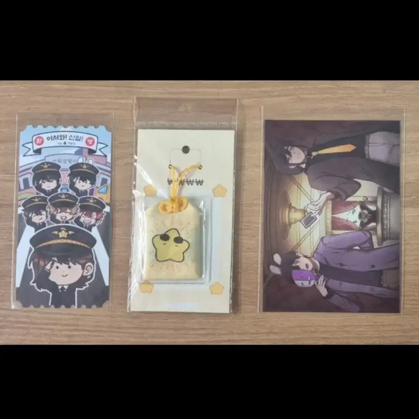 [BUNJANG] Pixely Postcard Set &amp; Gabyeol Charm Keychain / <픽셀리> 미수반엽서세트 + 각별부적키링 급처