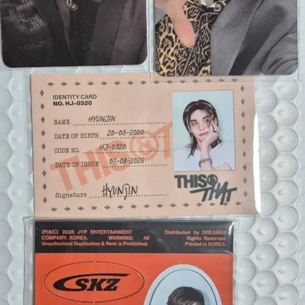 [BUNJANG] Stray Kids Hyunjin THIS Photocard Set / 스트레이키즈 현진 THIS  포카 세트