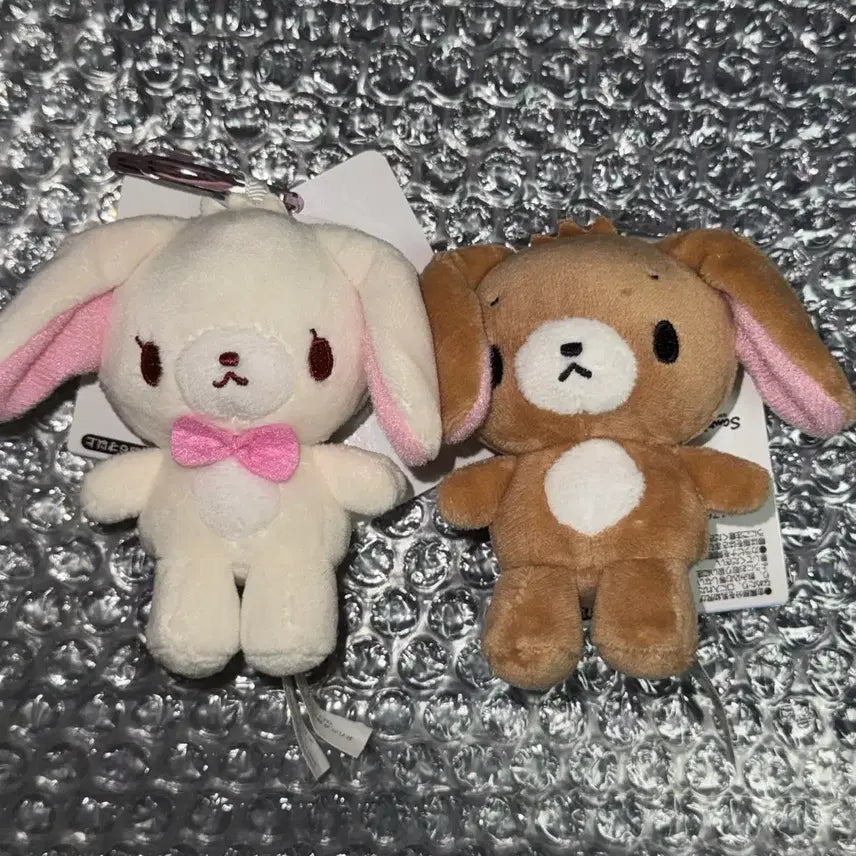 [BUNJANG] Sanrio Sugarbunnies Carabiner Mascot Keyring Plush Set / 슈가바니즈 카라비너 마스코트 키링 인형 /산리오 키체인 키홀더 시로우사 쿠로우사