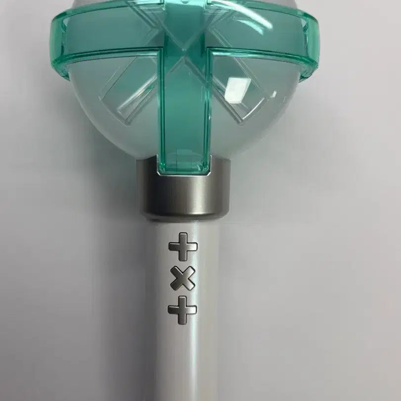 [BUNJANG] TXT Official Lightstick Ver.2 / 모아봉 ver.2 양도