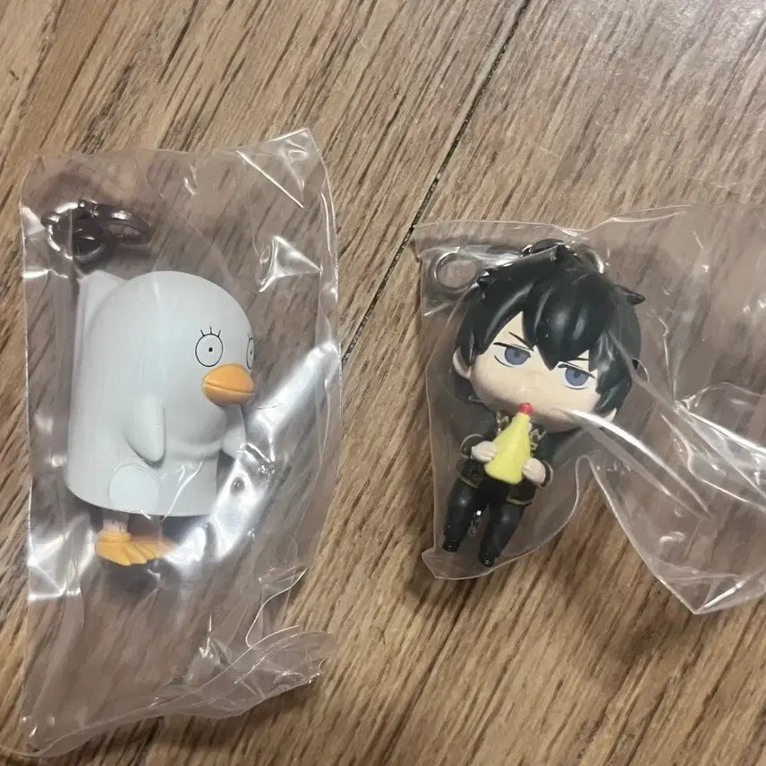 [BUNJANG] Gintama Da Rong Gacha Part 2 Elizabeth &amp; Hijikata Bundle Set (Sealed) / 일괄, 미개봉) 은혼 대롱가챠 2탄 엘리자베스, 히지카타