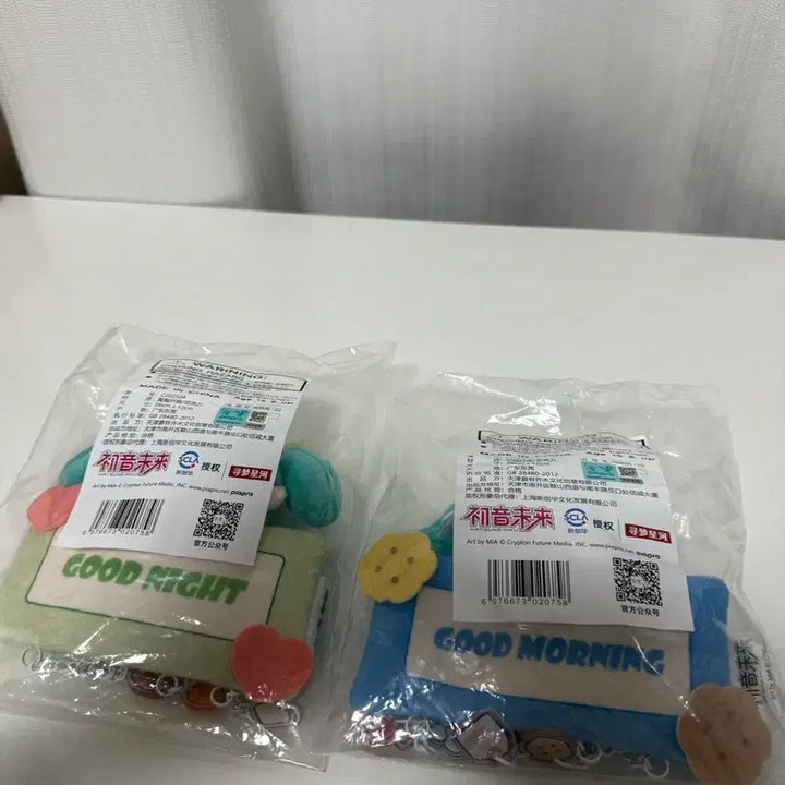 [BUNJANG] Hatsune Miku Chinese Limited Lottery D Prize Good Morning &amp; Good Night Door Hanger Decoration Set / 하츠네미쿠 중국한정쿠지 D상 굿모닝&amp;굿나잇 문걸이장식