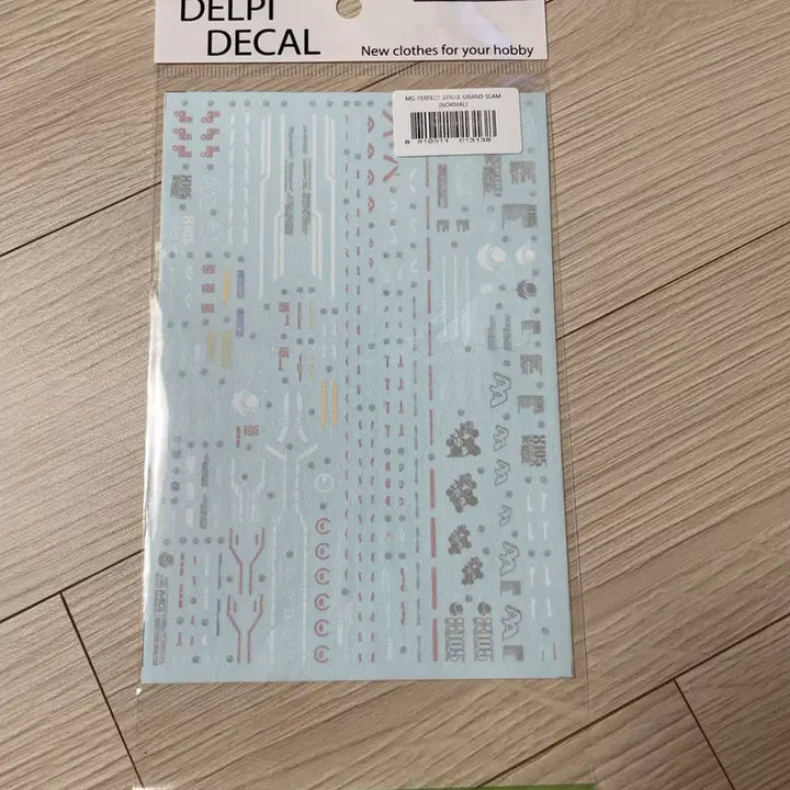 [BUNJANG] Bandai Perfect Strike Gundam MG Model Kit (Delpi Decal Included) Sealed / MG 퍼펙트 스트라이크 건담 (델피데칼 포함) 미개봉