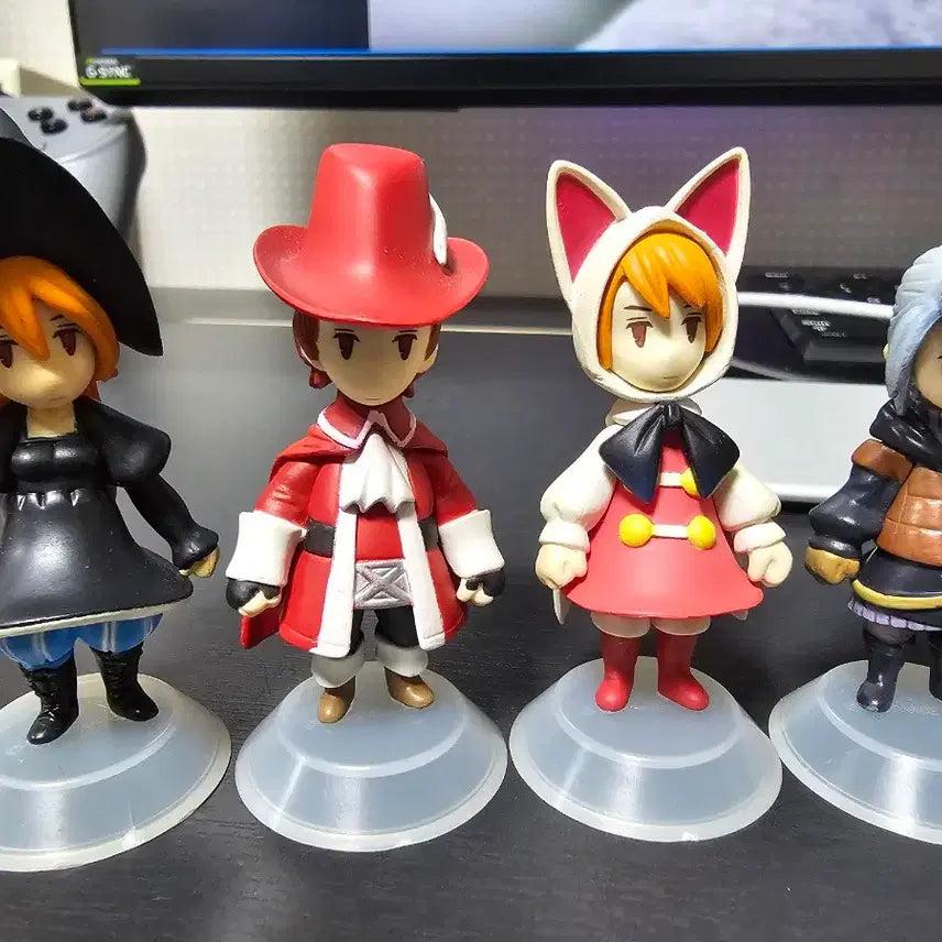 [BUNJANG] Final Fantasy III Trading Arts Mini Figures Set of 7 / 트레이딩 아츠 미니 파이널 판타지 III 피규어 7종