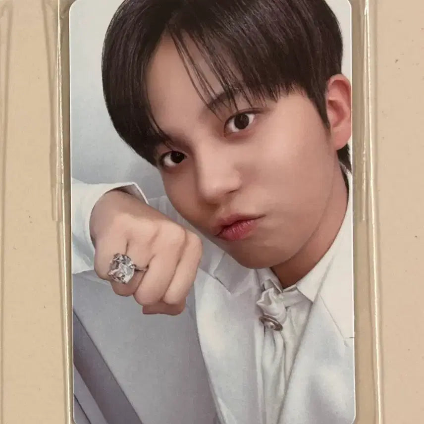 [BUNJANG] ATEEZ x ANITEEZ Popup 50,000 KRW Purchase Benefit Photocard (Jongho) / 에이티즈 X 애니티즈 팝업 5만원 특전 포토카드 (종호)