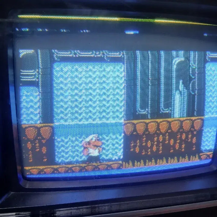 [BUNJANG] KEC 5-inch Color CRT TV &amp; Retro Arcade Game Console Bundle / KEC 한국전자 5인치 컬러  브라운관 tv &amp; 오락실 레트로 고전 게임기 풀셋트