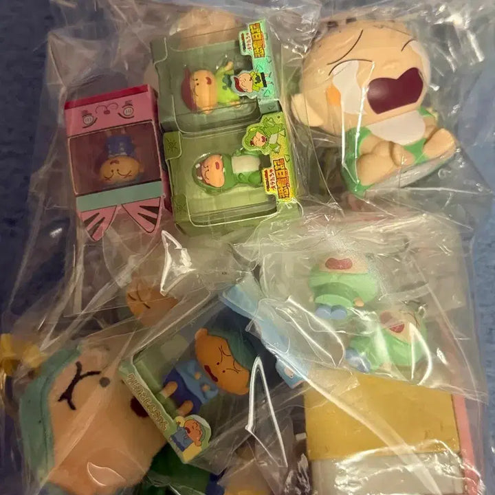 [BUNJANG] Crayon Shin-chan "Boong-Boong" Figure &amp; Keyring Bundle Set / 짱구는못말려 훈이피규어&amp;키링 일괄세트
