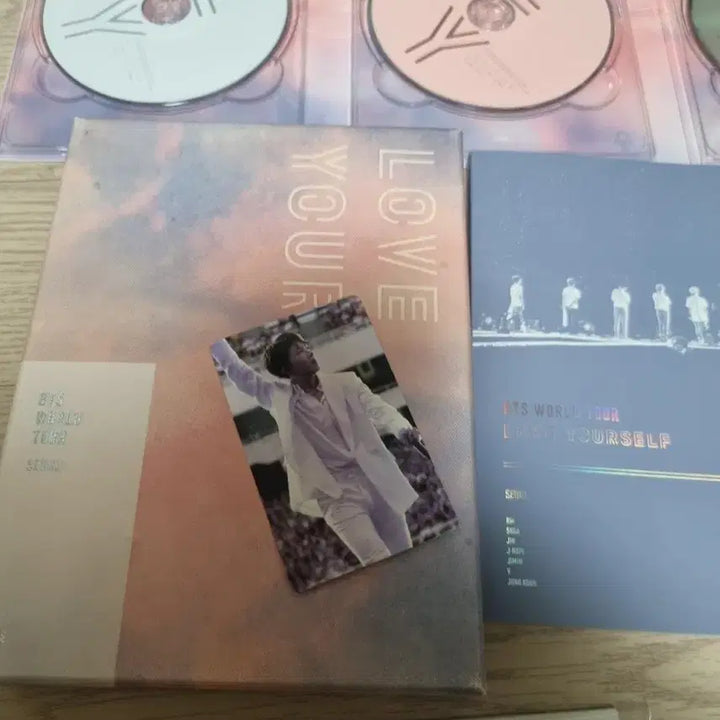[BUNJANG] BTS J-Hope LOVE YOURSELF Seoul DVD Photocard Bundle Set / 방탄 럽셀 서울 디비디 호석 포카포함 풀셋양도.  bts 제이홉