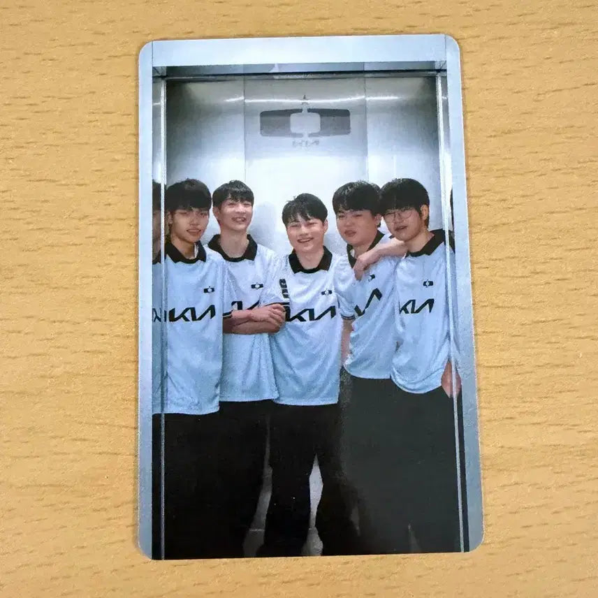 [BUNJANG] Dplus KIA Official Group Photocard / Dplus KIA 디플러스 기아 단체 포토카드 포카