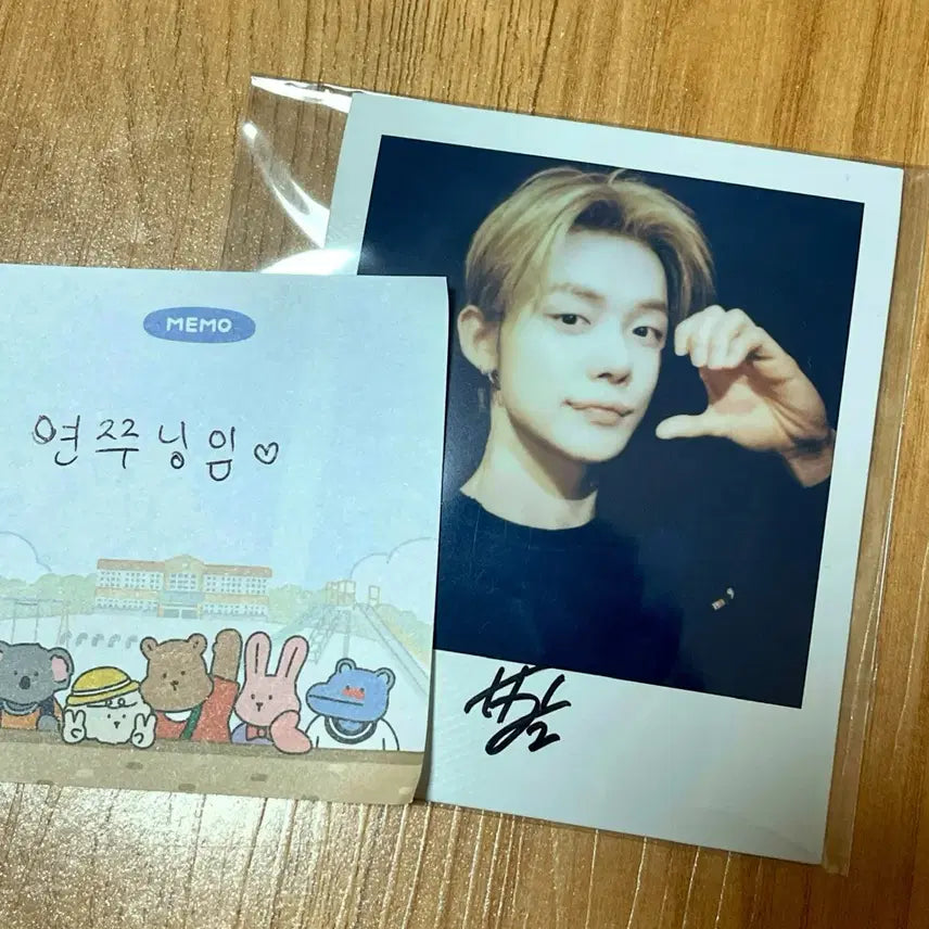 [BUNJANG] TXT Yeonjun Autographed Instant Photo / 투바투 txt YeonJun 연준 친필 사인 인스턴트 포토 양도