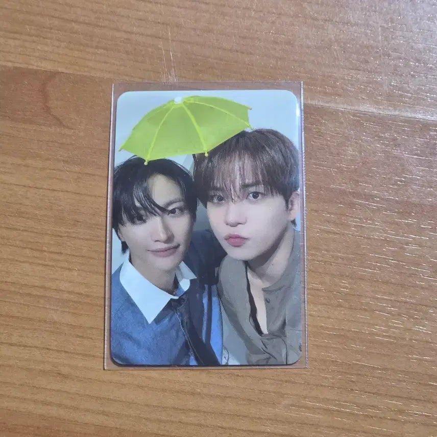 [BUNJANG] ATEEZ Map to the Wonderland Umbrella Unit Photocard (Seonghwa, Jongho) / 에이티즈 맵달 우산 유닛포카(성화,종호) 양도 합니다