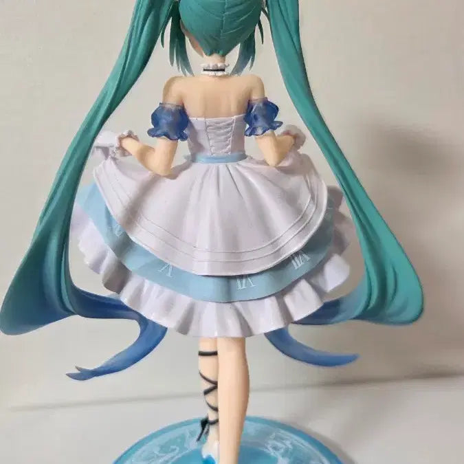 [BUNJANG] Vocaloid Hatsune Miku Wonderland Cinderella Figure / 미쿠 원더랜드 신데렐라 피규어