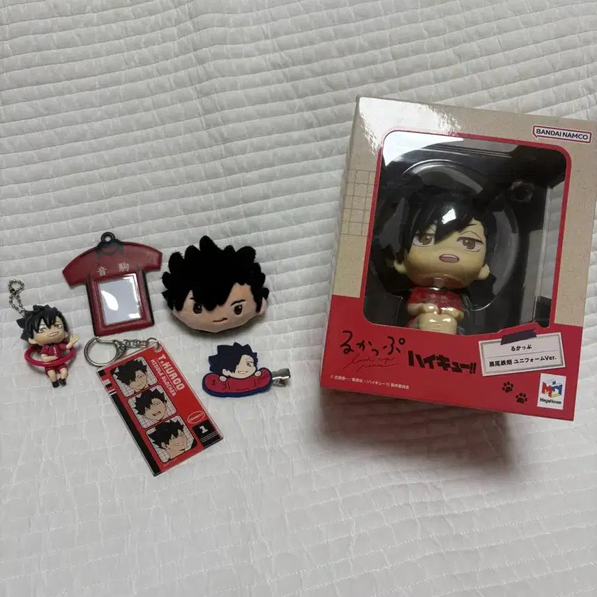 [BUNJANG] Kuroo Tetsuro Figure &amp; Keyring Set / 쿠로오 굿즈 (급처) (네고 가능!!) [룩업, 만화책, 키링 등)