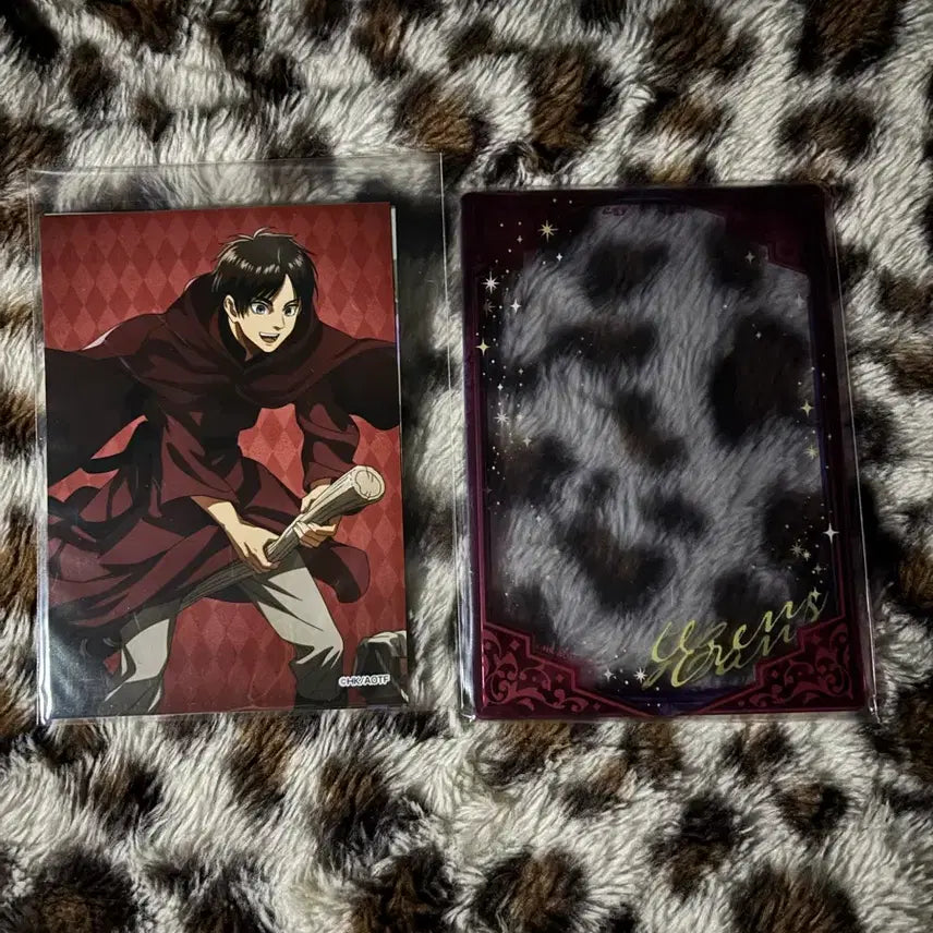 [BUNJANG] Attack on Titan Eren Yeager Case &amp; Bromide Set (Night Sky Magician Ver.) / 진격의 거인 밤하늘의 마술사 에렌예거 케이스 및 브로마이드 세트굿즈 판매