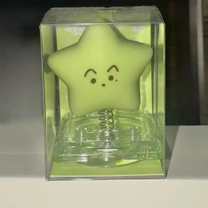 [BUNJANG] Mark Makgasari NewMoon Lightstick Cap Charm (Sealed) / (미개봉) 마크 맠가사리 뉴믐 응원봉 캡참