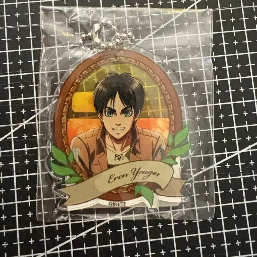 [BUNJANG] Attack on Titan Eren Yeager Kuzumate Acrylic Keyring (Sealed) / 진격의거인 15에렌 에렌예거 쿠지메이트 아크릴키링 미개봉
