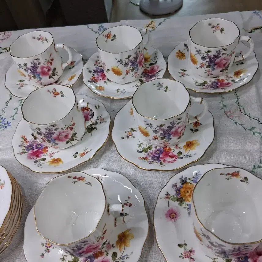 [BUNJANG] Royal Crown Derby 7-Piece Tea Cup Set / 로얄 크라운 더비 7pcs