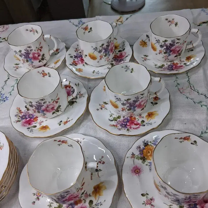 [BUNJANG] Royal Crown Derby 7-Piece Tea Cup Set / 로얄 크라운 더비 7pcs