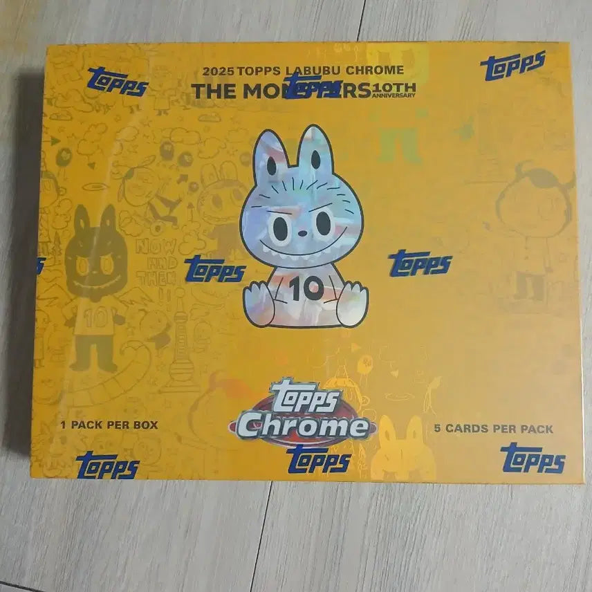 [BUNJANG] Topus Labubu 10th Anniversary Card Box / 탑스 라부부 10주년 기념카드 판매합니다.