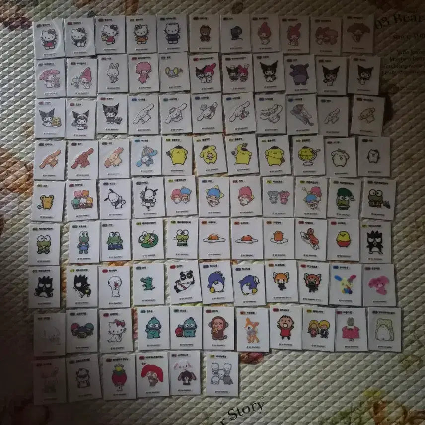 [BUNJANG] Sanrio Stickers Bundle (94 pcs) / 산리오 띠부씰 일반씰 102종중 94장 일괄판매합니다