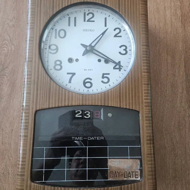 [BUNJANG] Seiko 30-Day Time-Date Wall Clock / 세이코 30일 타임-데이트 벽시계