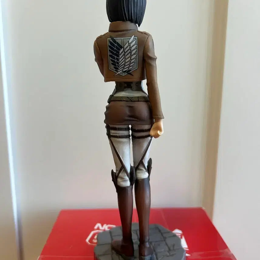 [BUNJANG] Attack on Titan Mikasa Ackerman Figure / 진격거 미카사 피규어