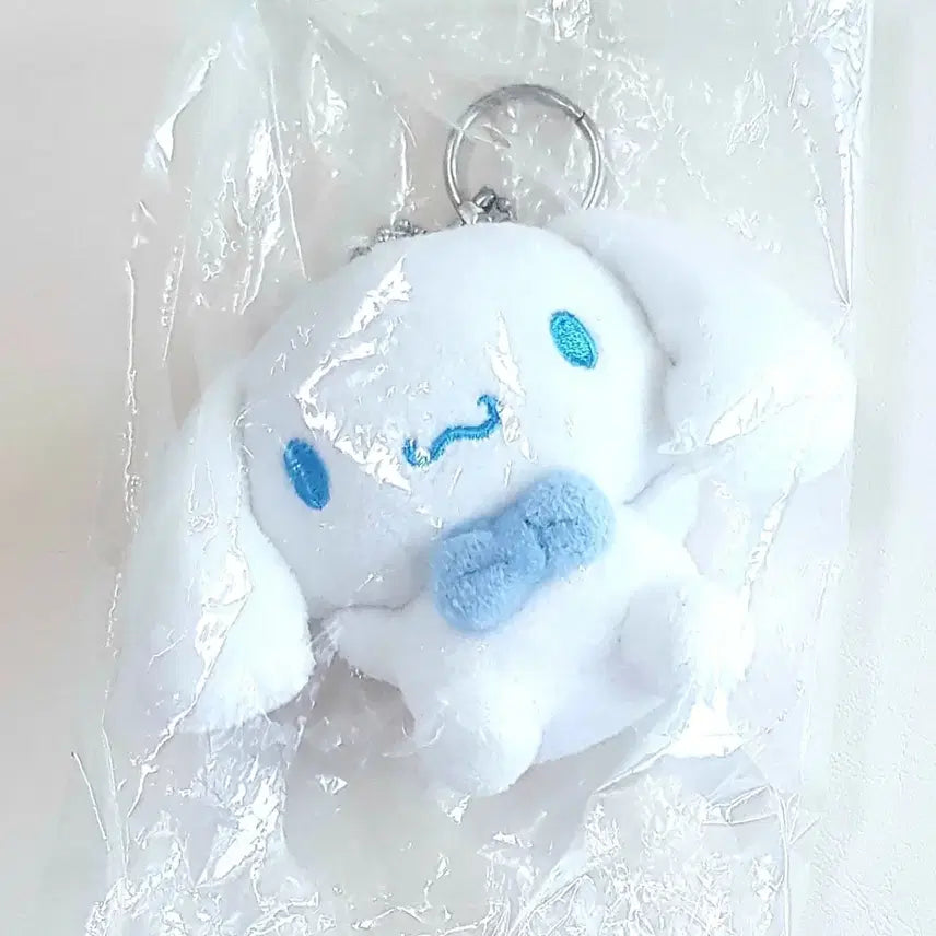 [BUNJANG] Cinnamoroll Plush Keychain / 시나모롤 인형 키링
