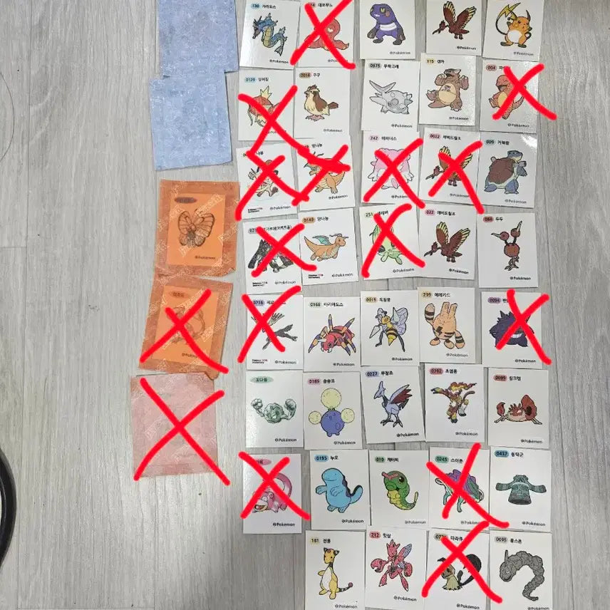 [BUNJANG] Pokemon Sticker Sheets Bundle (Approx. 250 pcs) / 포켓몬스터 띠부씰 대량 약 250장 (일괄/개별)