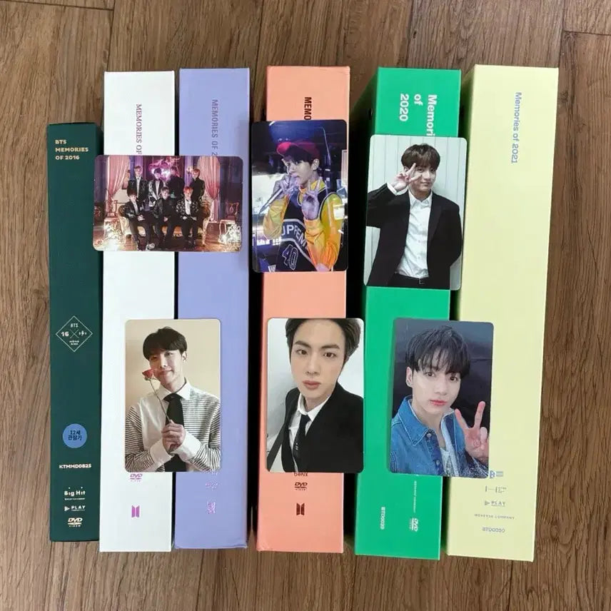 [BUNJANG] BTS Memories 2016-2021 Bundle Set / 방탄소년단 메모리즈 2016-2021 메모리즈 포토카드 포함