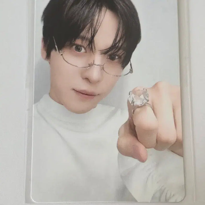 [BUNJANG] ATEEZ Yunho Aniteez Lucky Draw Photocard / 에이티즈 윤호 5만원 특전 사운드웨이브 Aniteez in Dejavu 애니티즈 팝업 포카 트레카