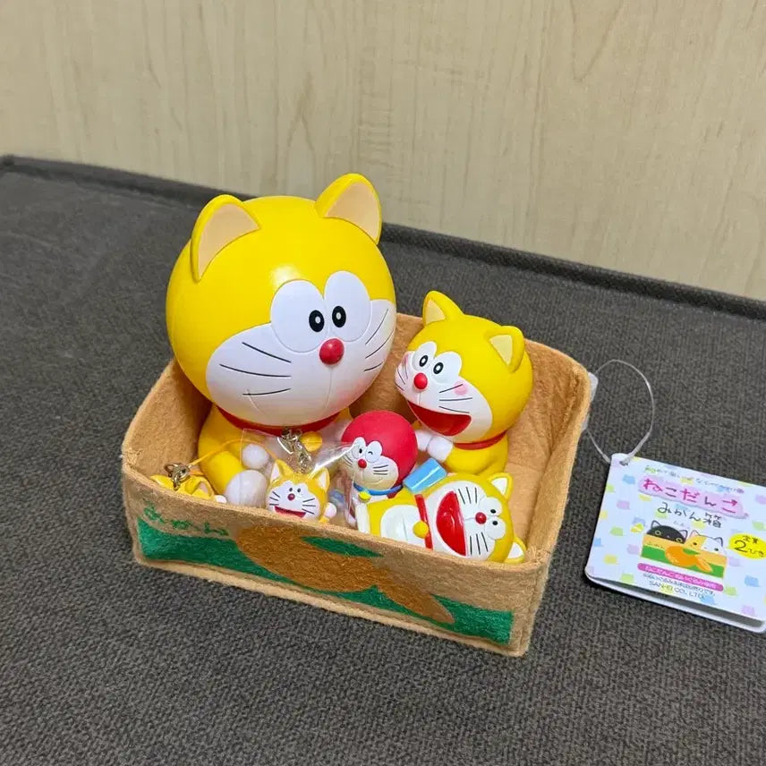 [BUNJANG] Doraemon Yellow Figure Bundle Set / 노란에몽 (도라에몽) 피규어 일괄