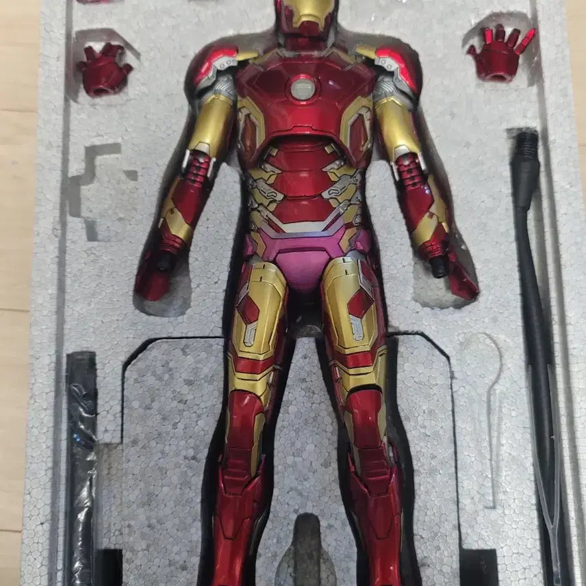 [BUNJANG] King Arts Hulkbuster + Mark 43 / 킹아츠 헐크버스터 +마크 43